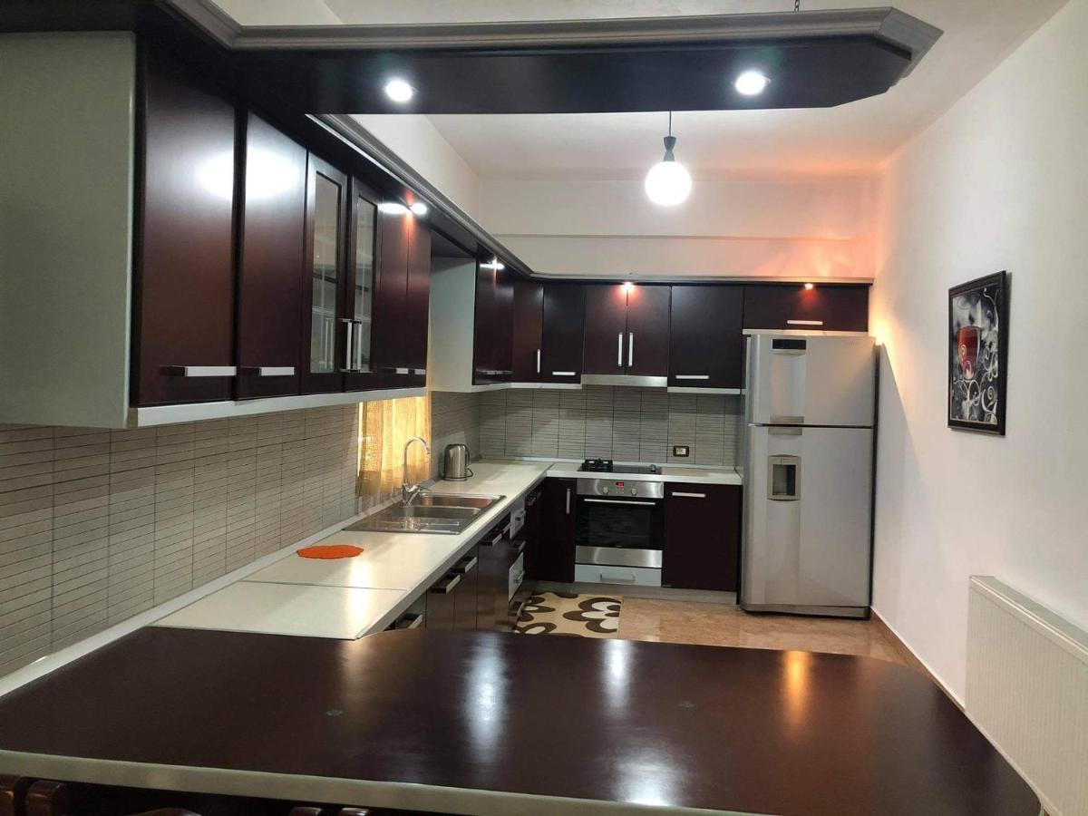 The Olive View Apartment By Ceni, Elbasan Extérieur photo